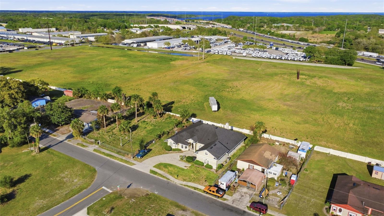 BOOKERTOWN - Residential