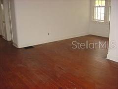 MOUNT DORA - Residential Lease
