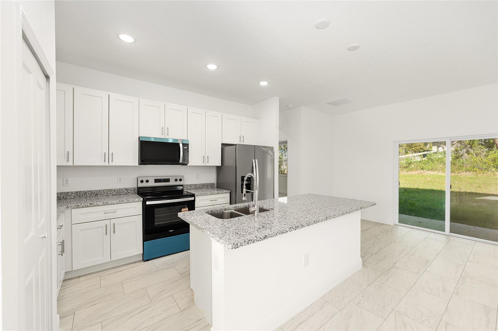 CITRUS SPGS UNIT 23 - Residential