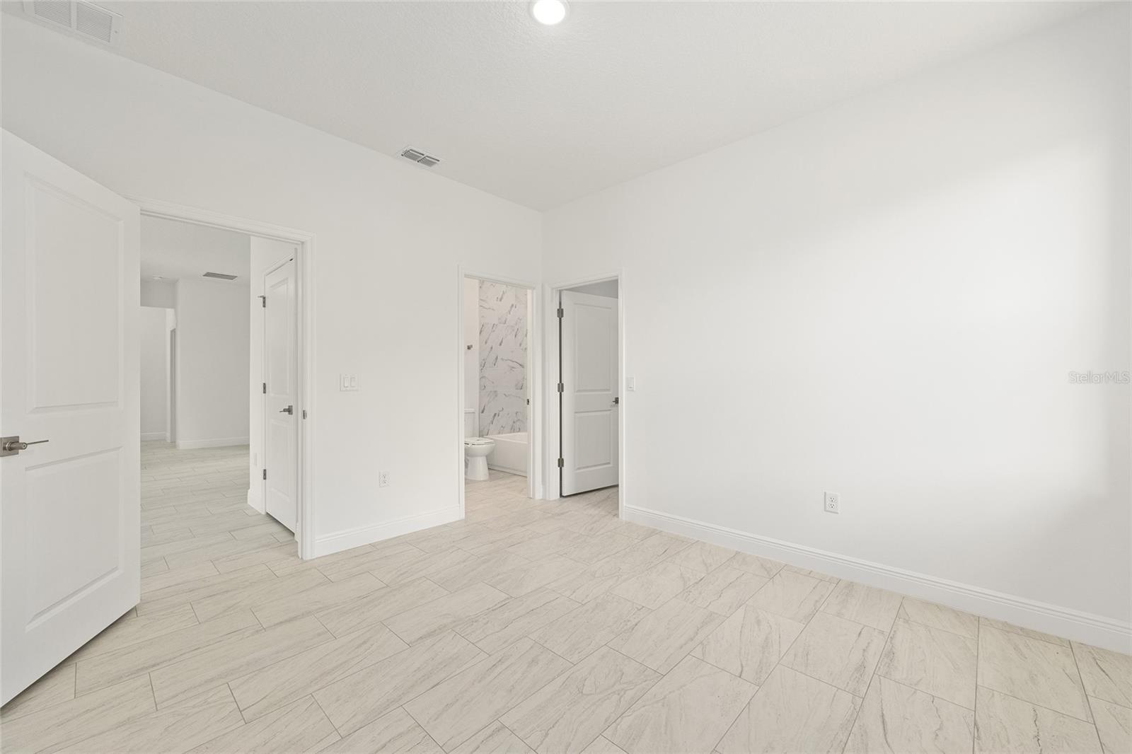 CITRUS SPGS UNIT 23 - Residential