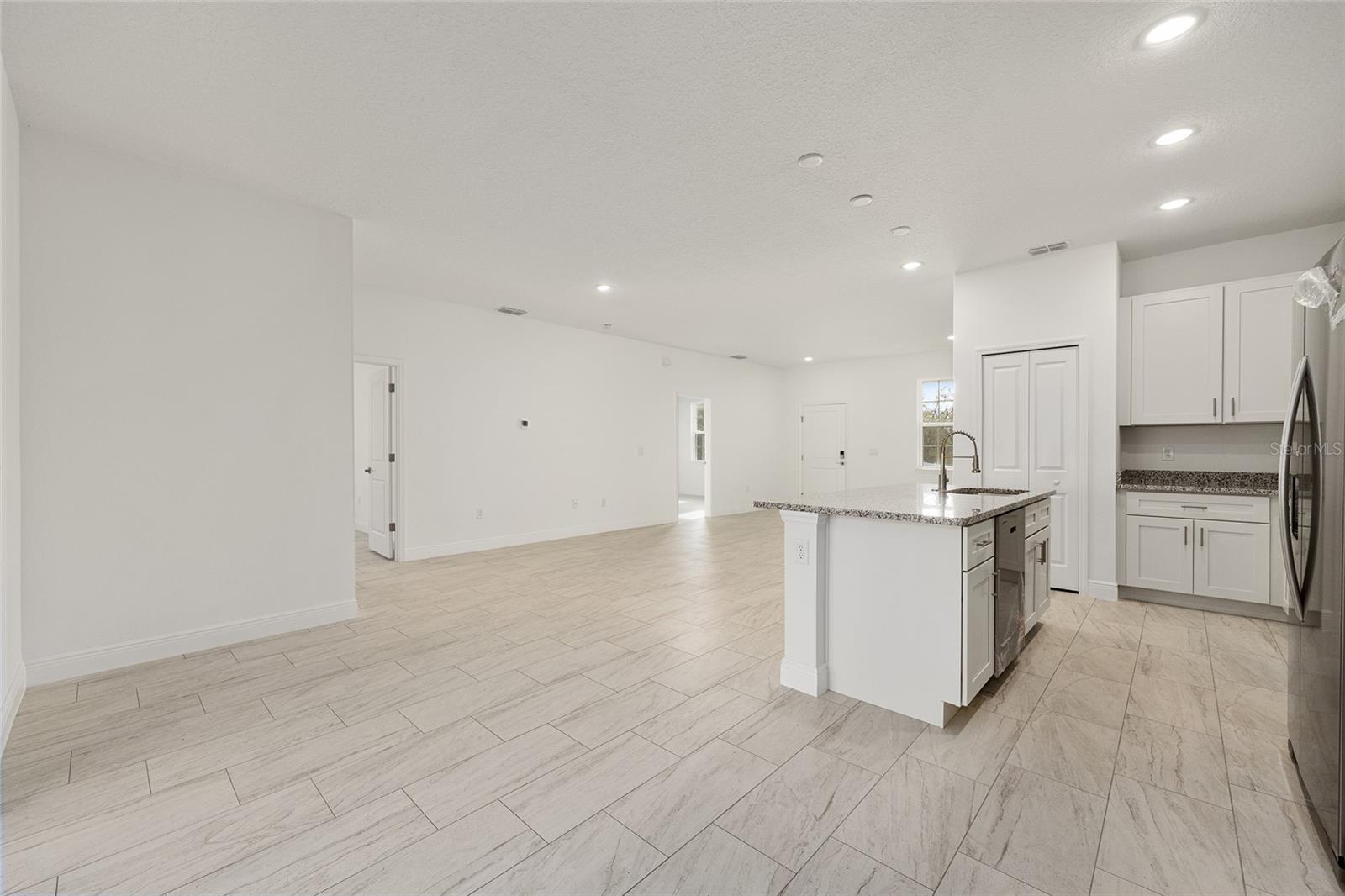 CITRUS SPGS UNIT 23 - Residential