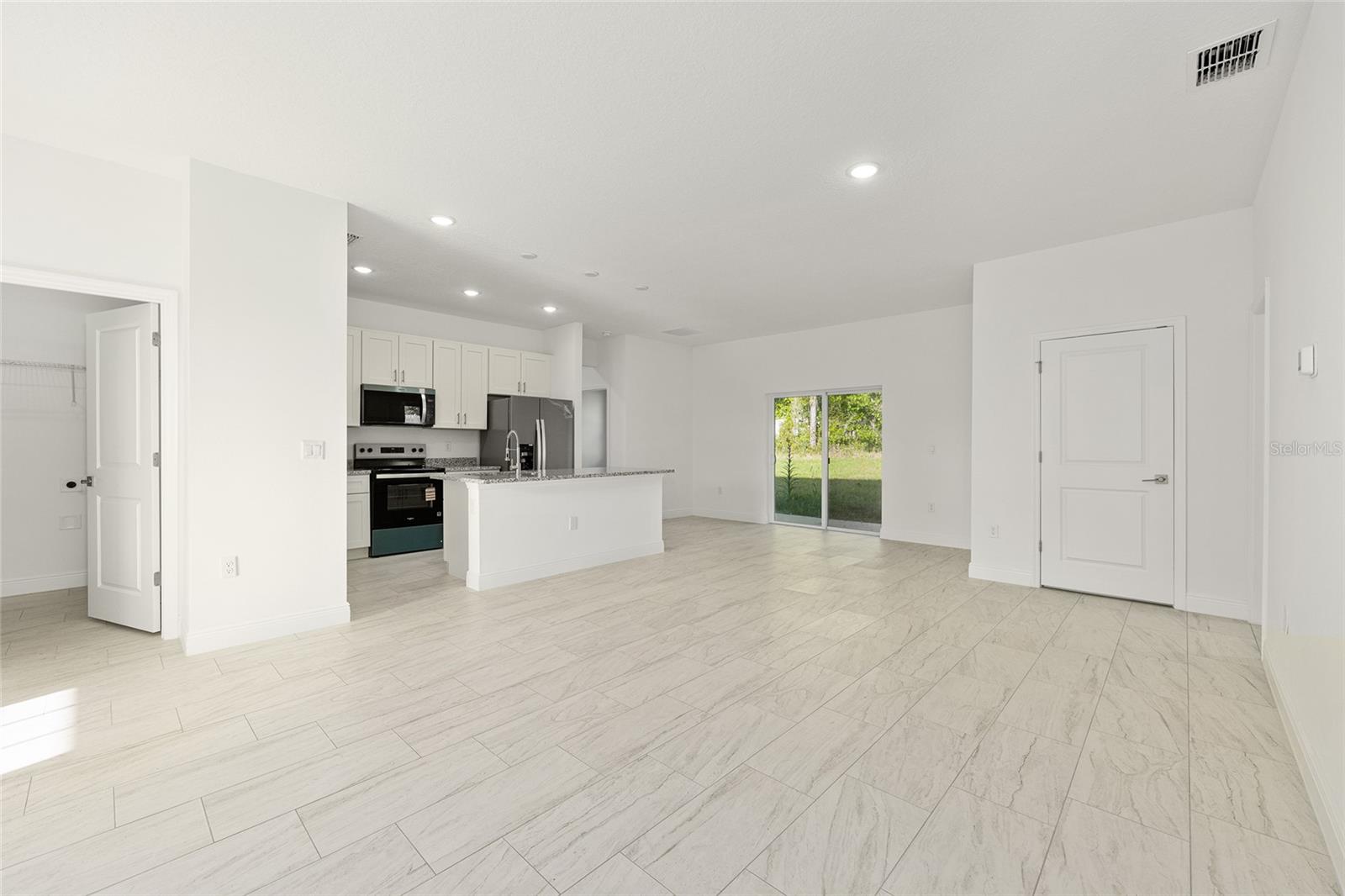 CITRUS SPGS UNIT 23 - Residential