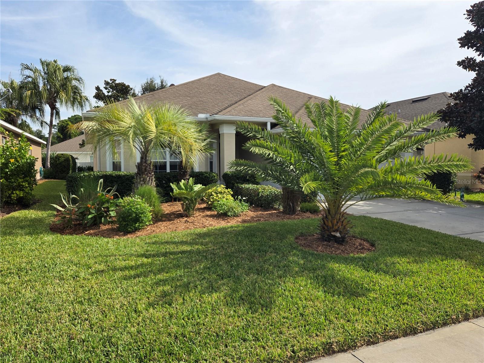 EDGEWATER LAKES SEAGATE COMMUNITY - Residential