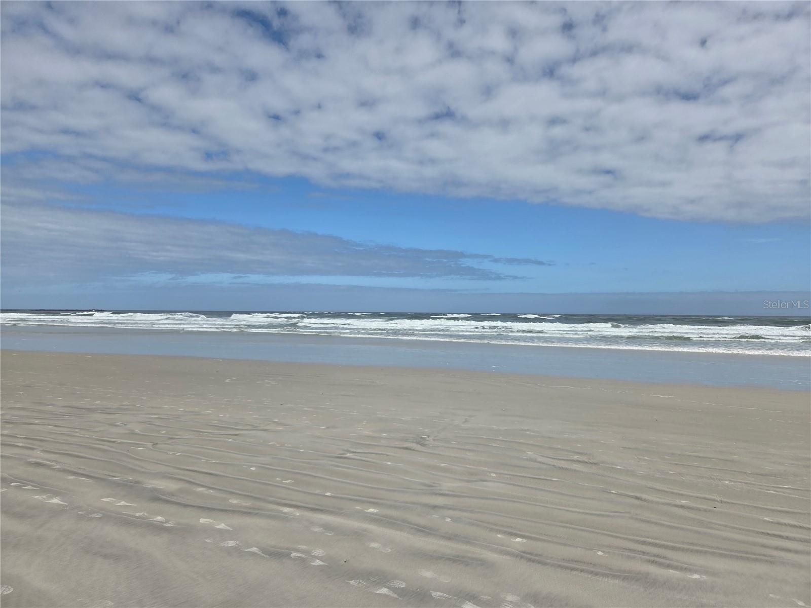 EDGEWATER LAKES SEAGATE COMMUNITY - Residential