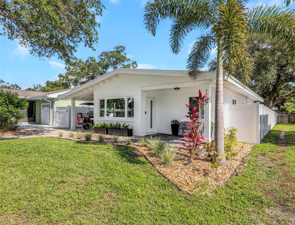 Photo of 1109 Marine Street, Clearwater, FL 33755 (MLS # TB8516918)