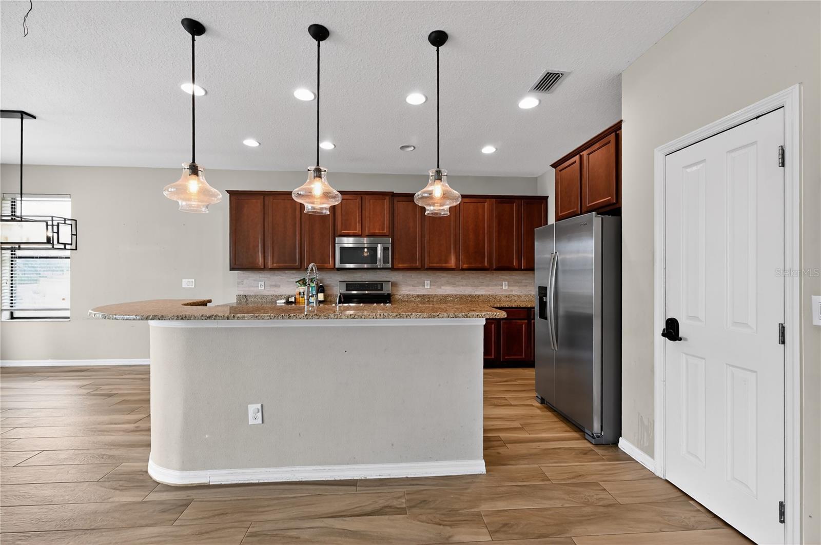 EASTRIDGE PRESERVE SUB - Residential