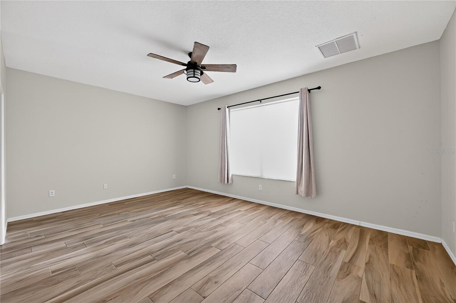 EASTRIDGE PRESERVE SUB - Residential