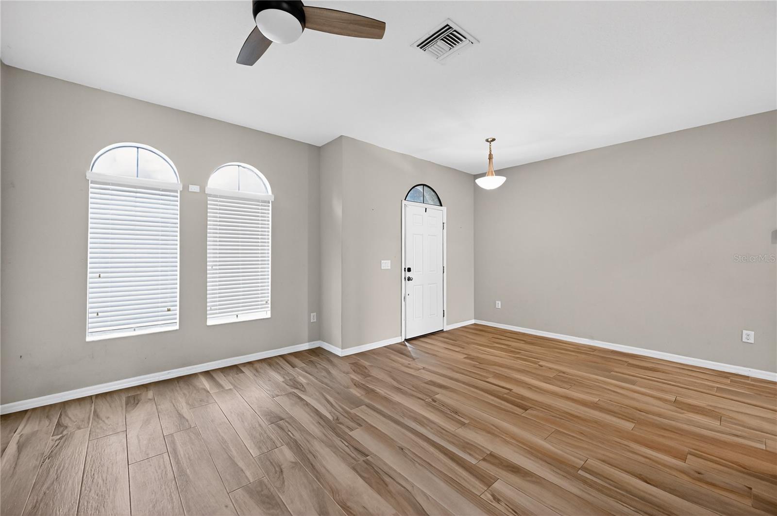 EASTRIDGE PRESERVE SUB - Residential