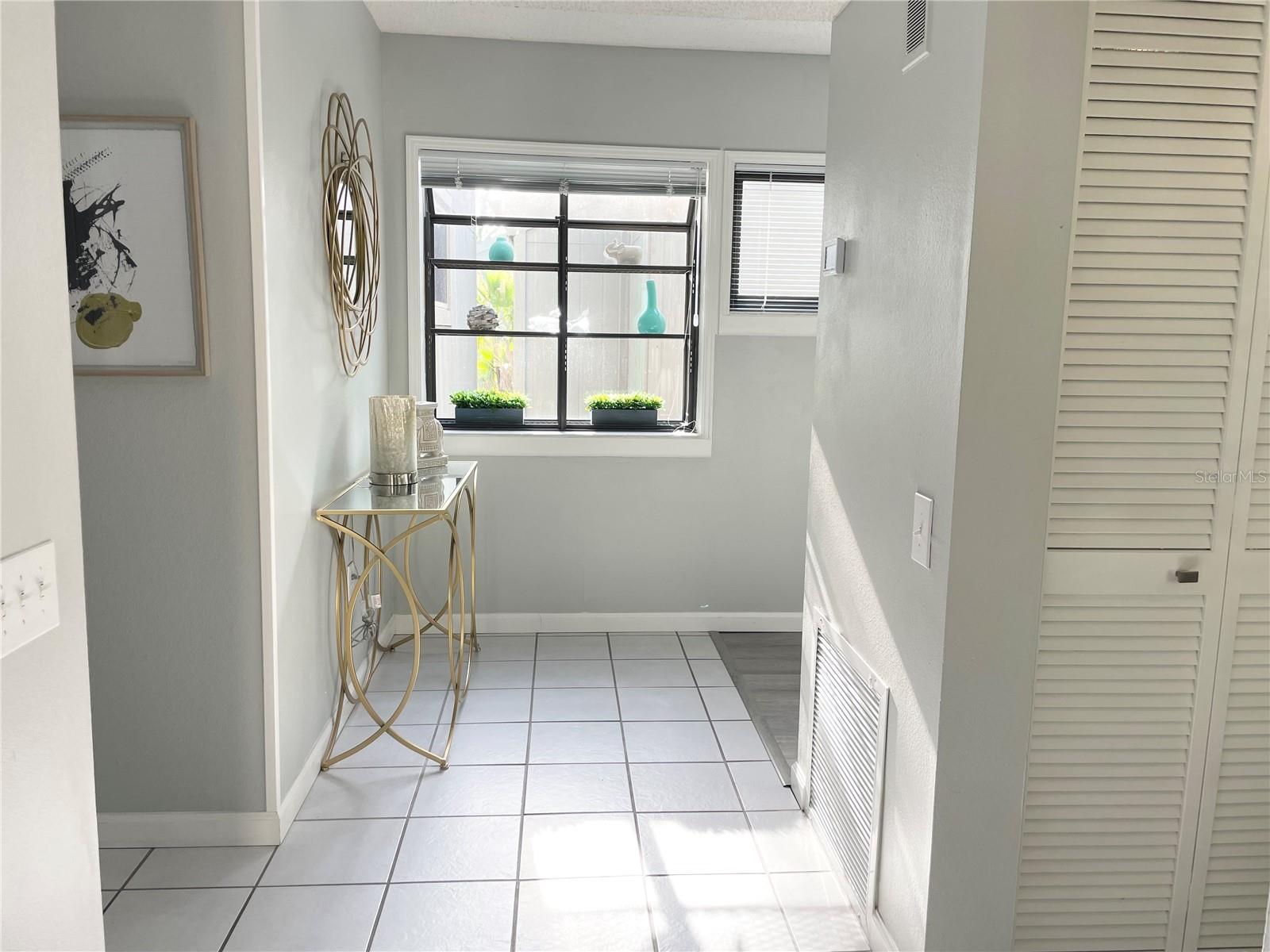 121 WOODLAND PL 121