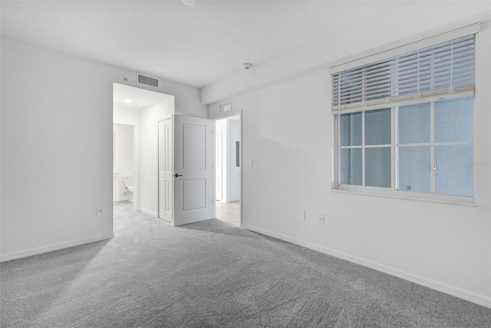 WELLEN PARK GOLF & COUNTRY CLUB - Residential