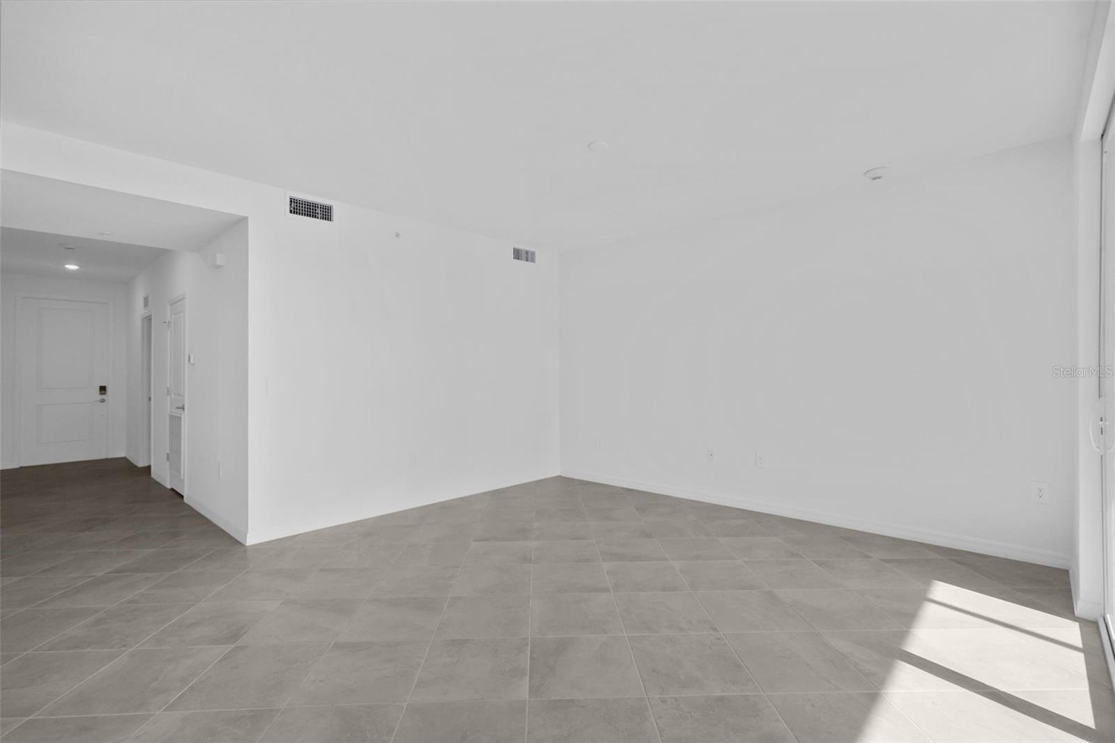 WELLEN PARK GOLF & COUNTRY CLUB - Residential