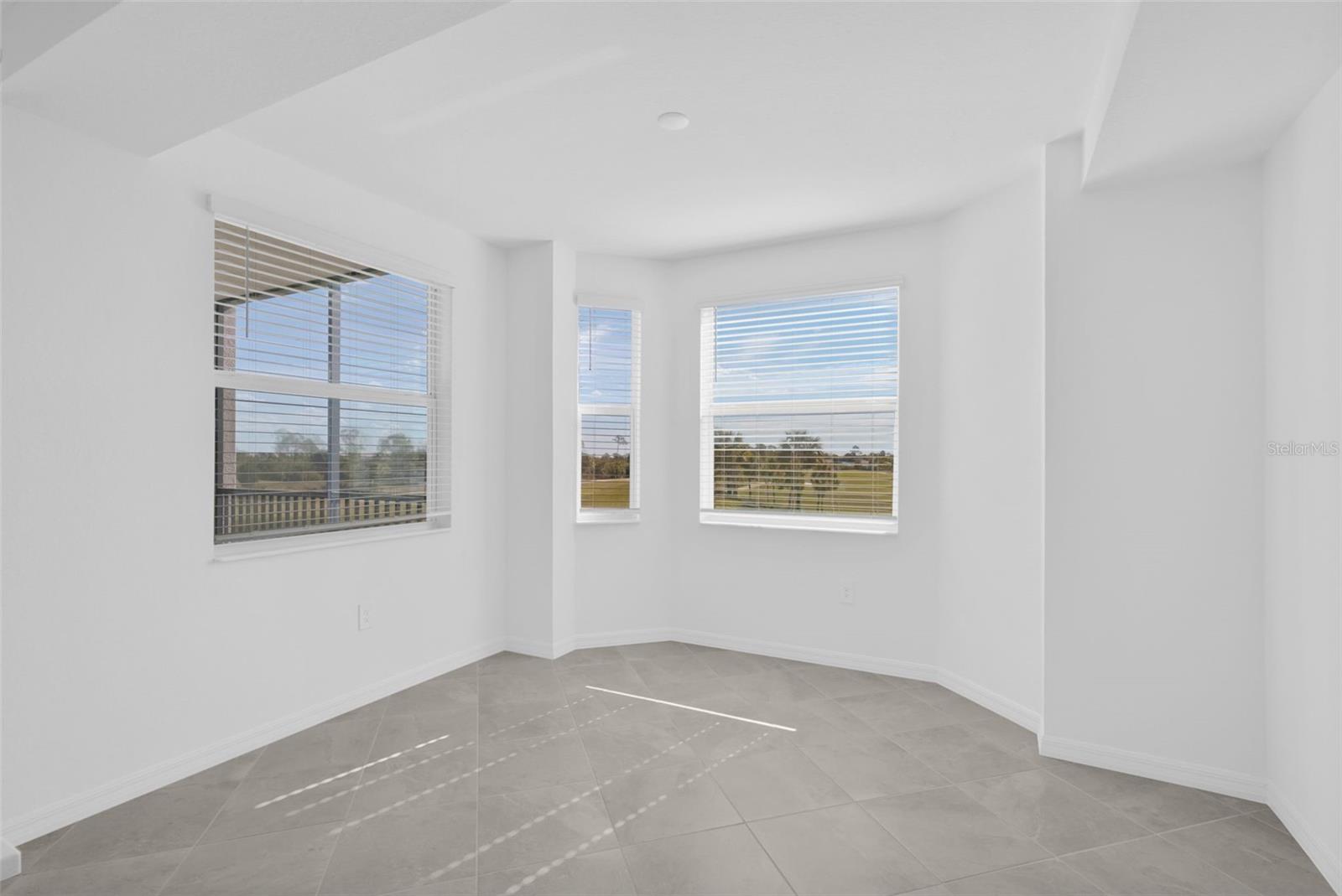 WELLEN PARK GOLF & COUNTRY CLUB - Residential