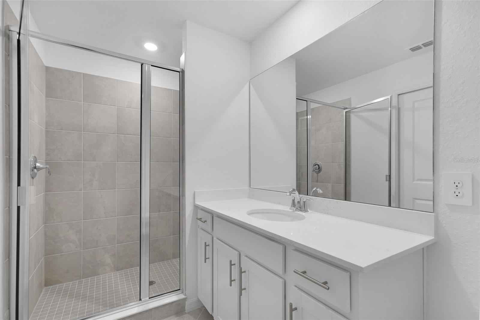 WELLEN PARK GOLF & COUNTRY CLUB - Residential