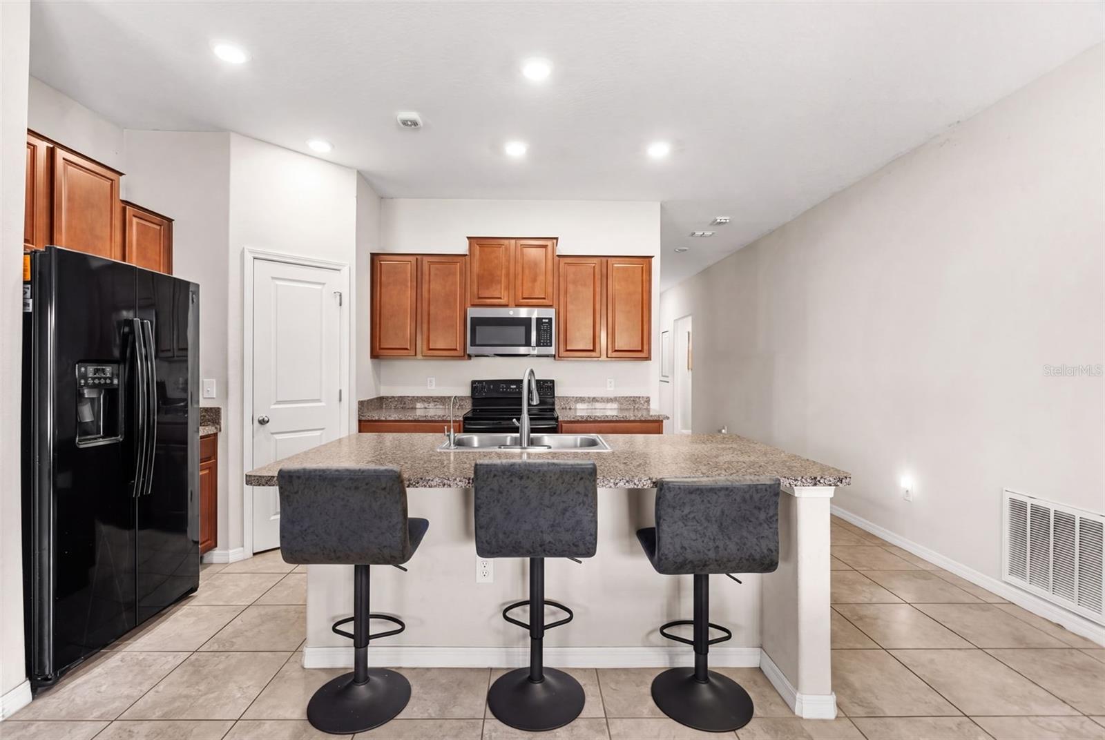 10421 CARLOWAY HILLS DRIVE