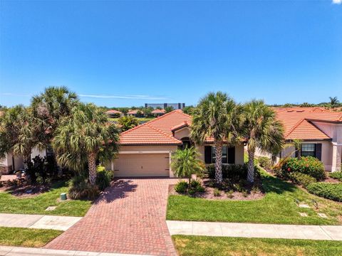 Photo of 19313 Cruise Drive, Venice, FL 34292 (MLS # N6144029)