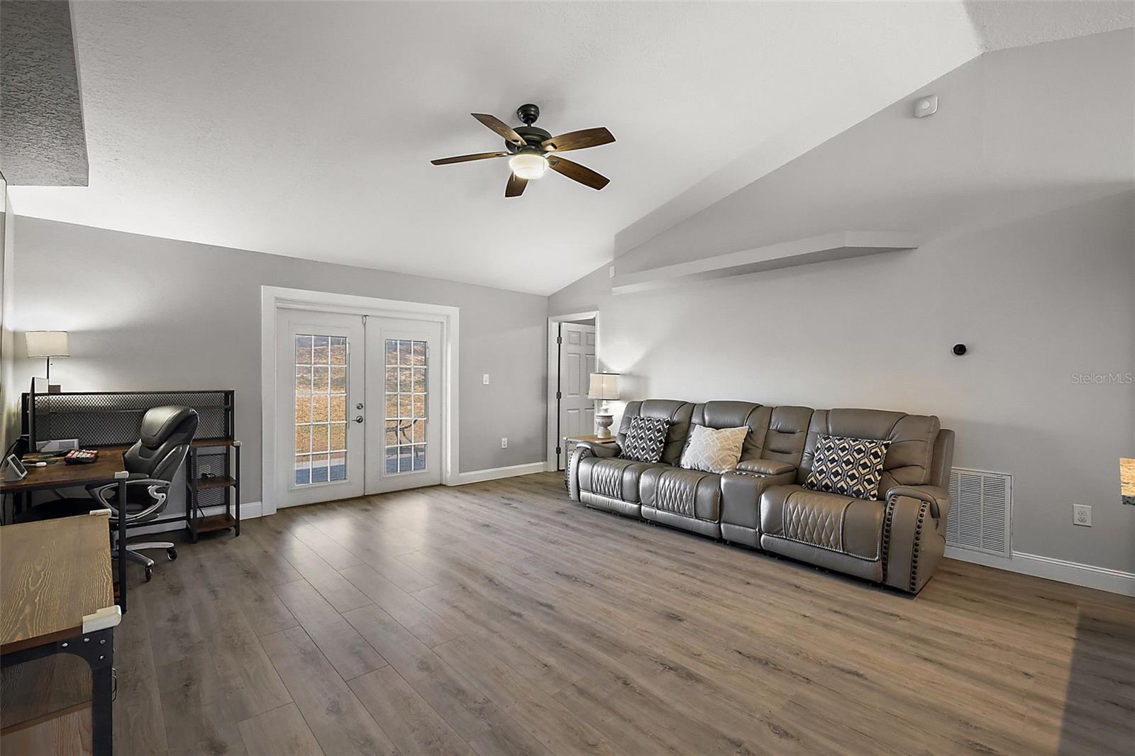 ORANGES PH 02 THE - Residential