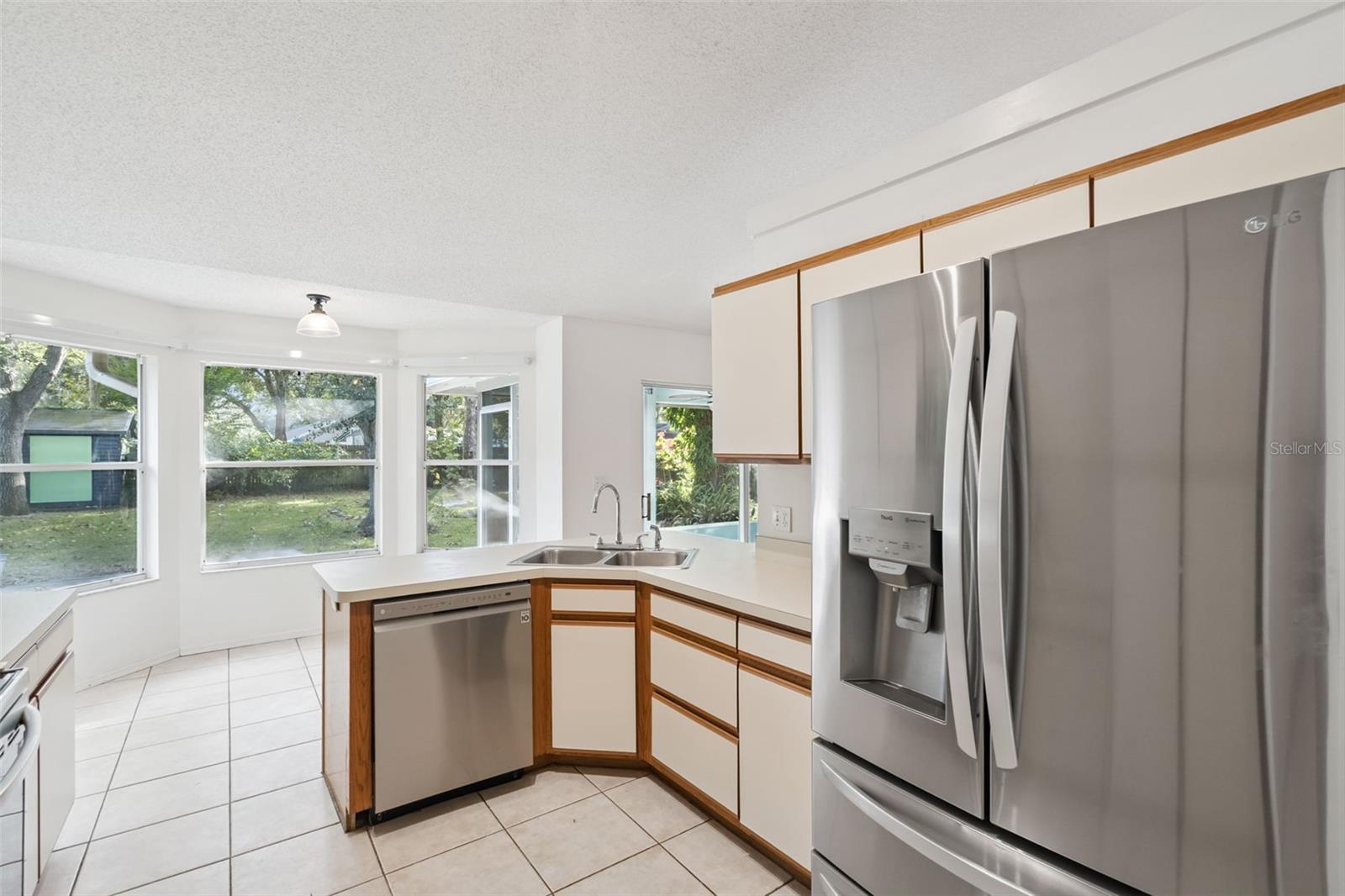 EUSTIS LAKE YALE LANDING - Residential