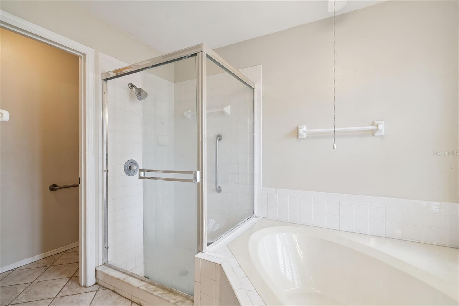 EUSTIS LAKE YALE LANDING - Residential