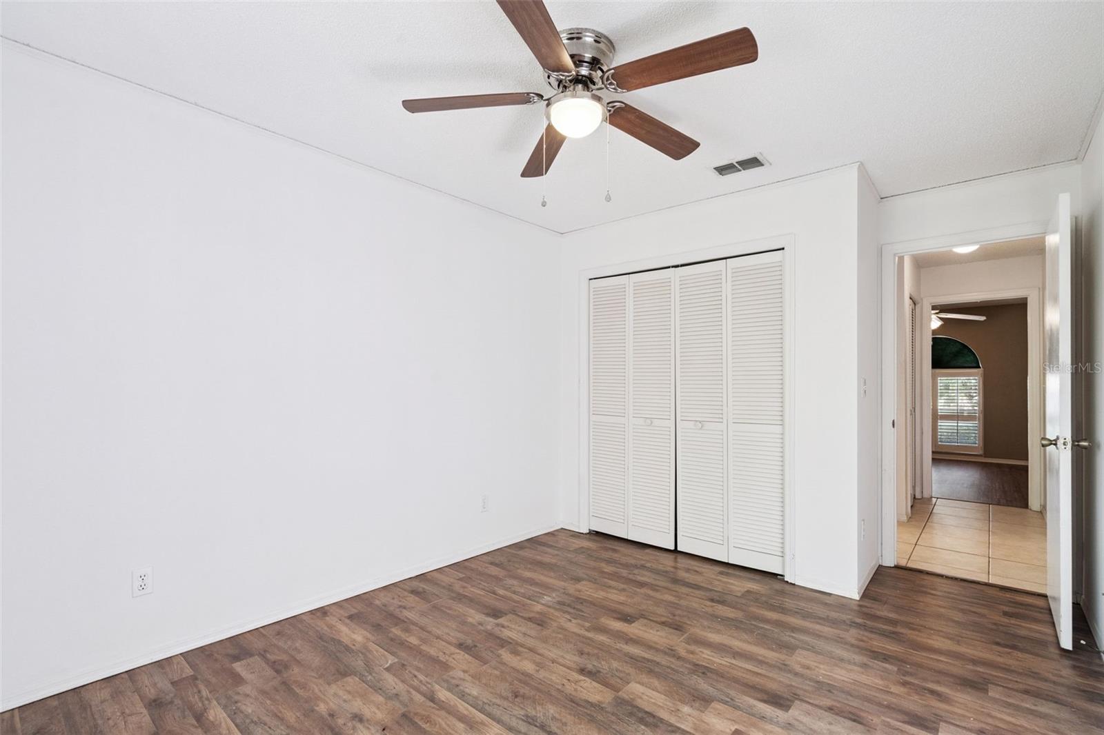 EUSTIS LAKE YALE LANDING - Residential