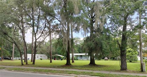 A home in APOPKA