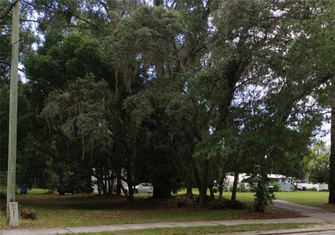 A home in APOPKA