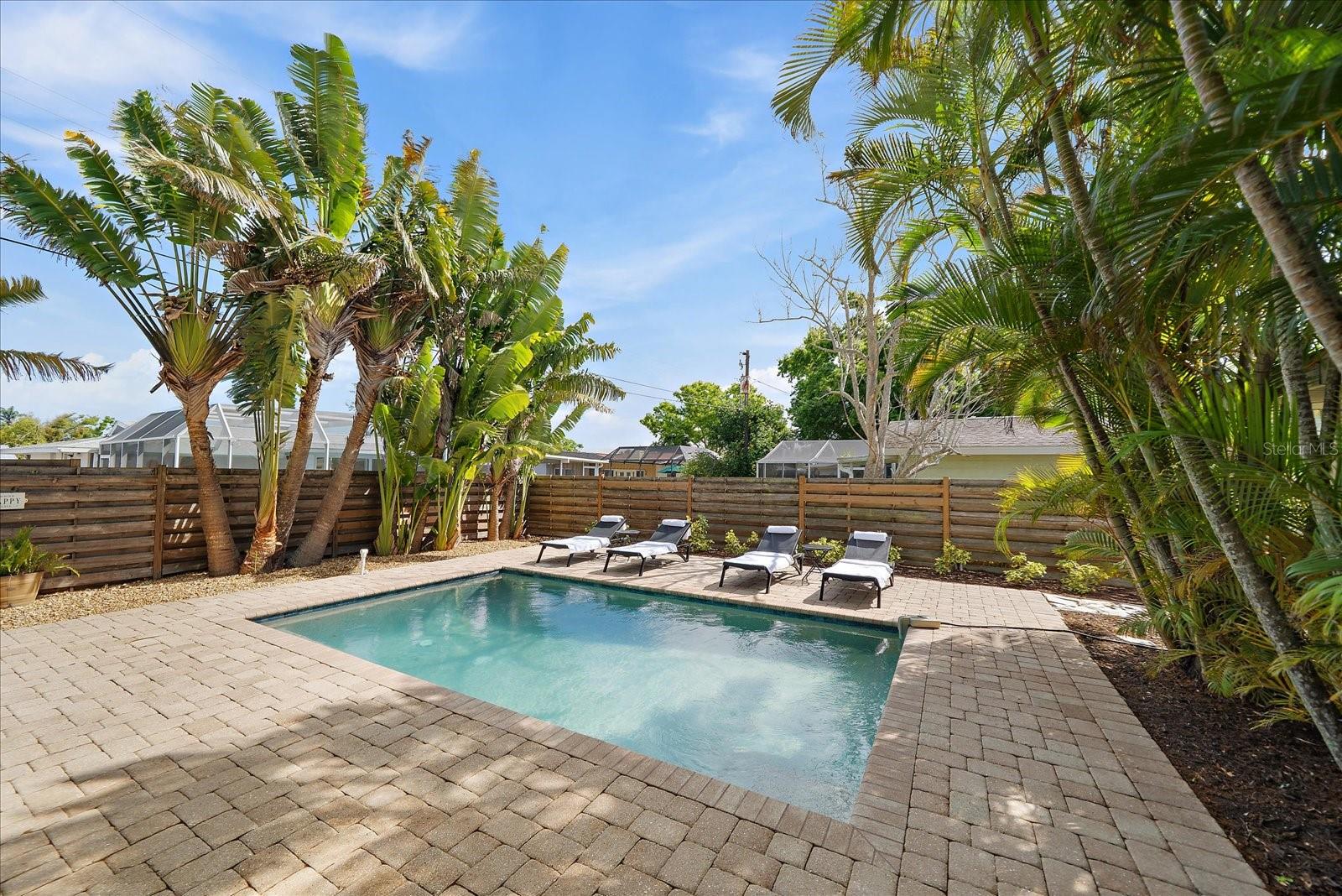 SOUTH GATE - Residential Lease