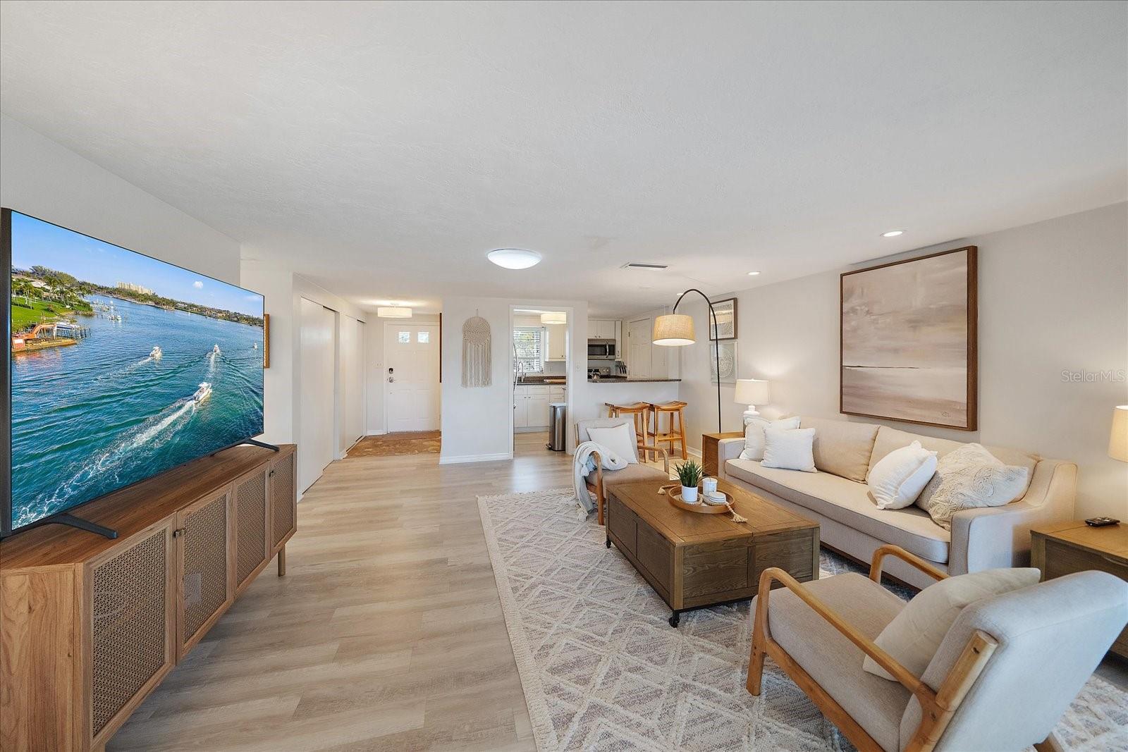 SOUTH GATE - Residential Lease