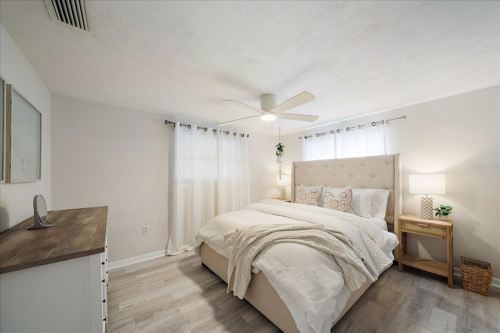 SOUTH GATE - Residential Lease