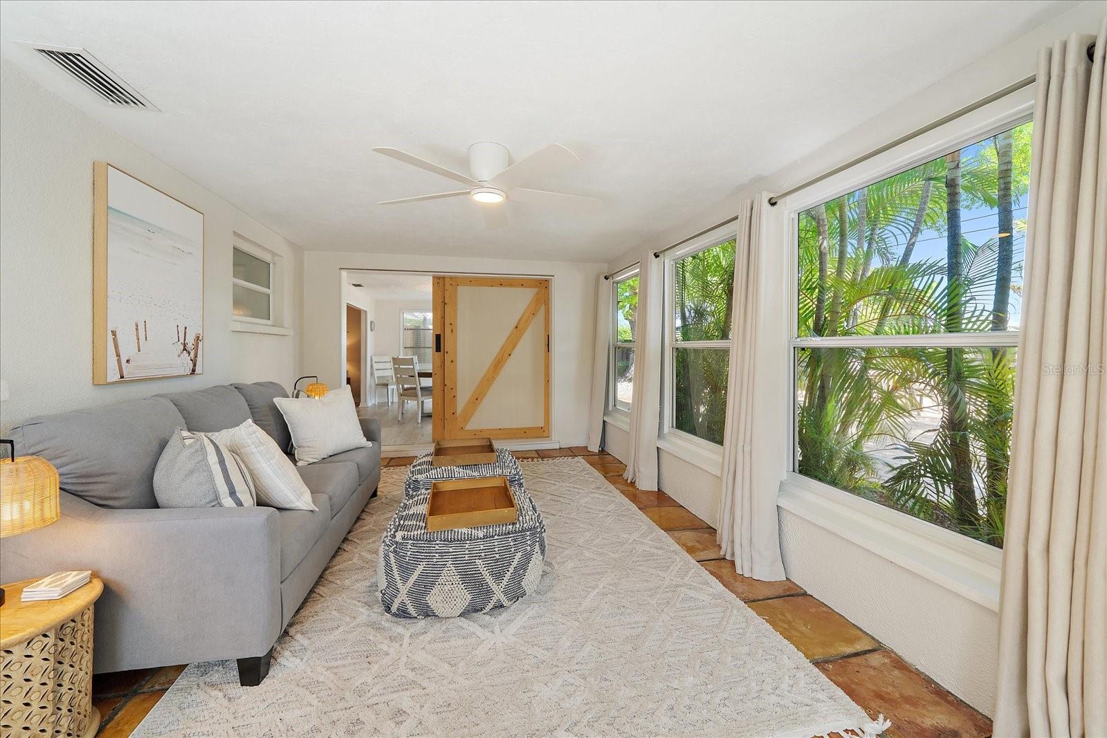 SOUTH GATE - Residential Lease