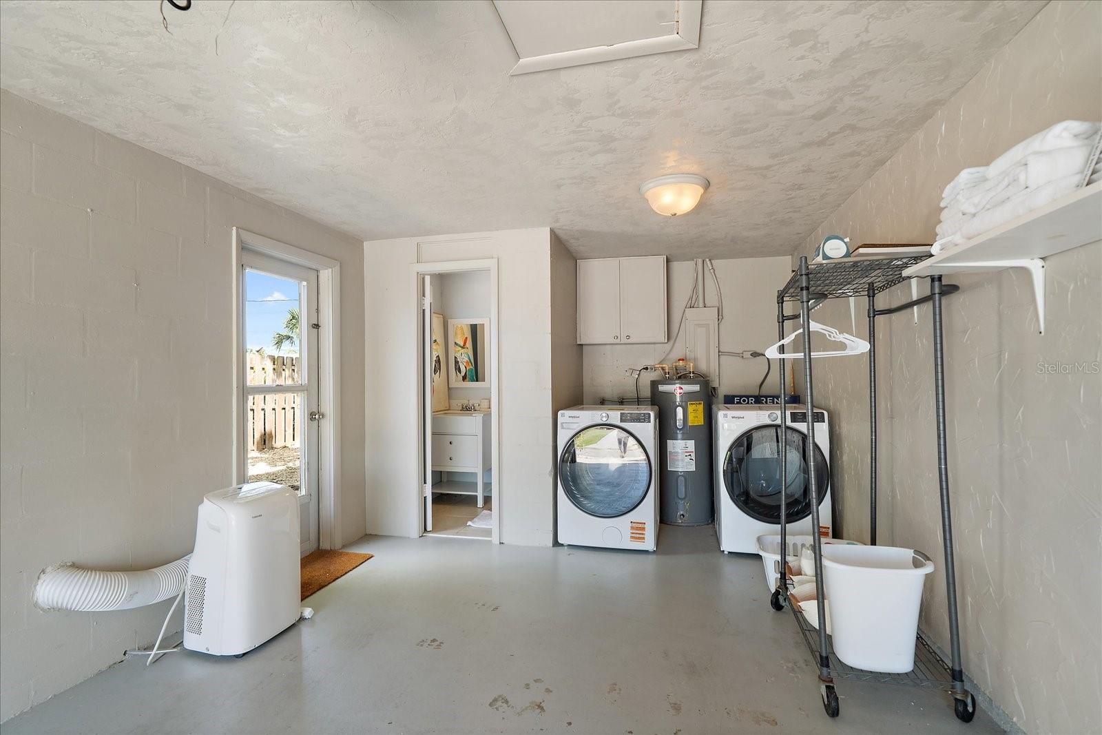 SOUTH GATE - Residential Lease