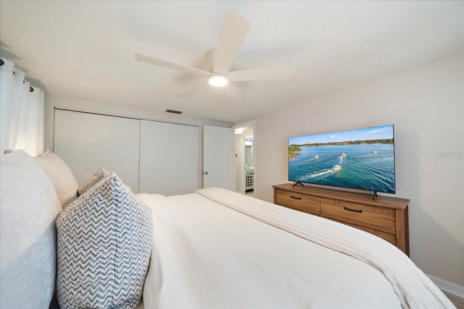 SOUTH GATE - Residential Lease