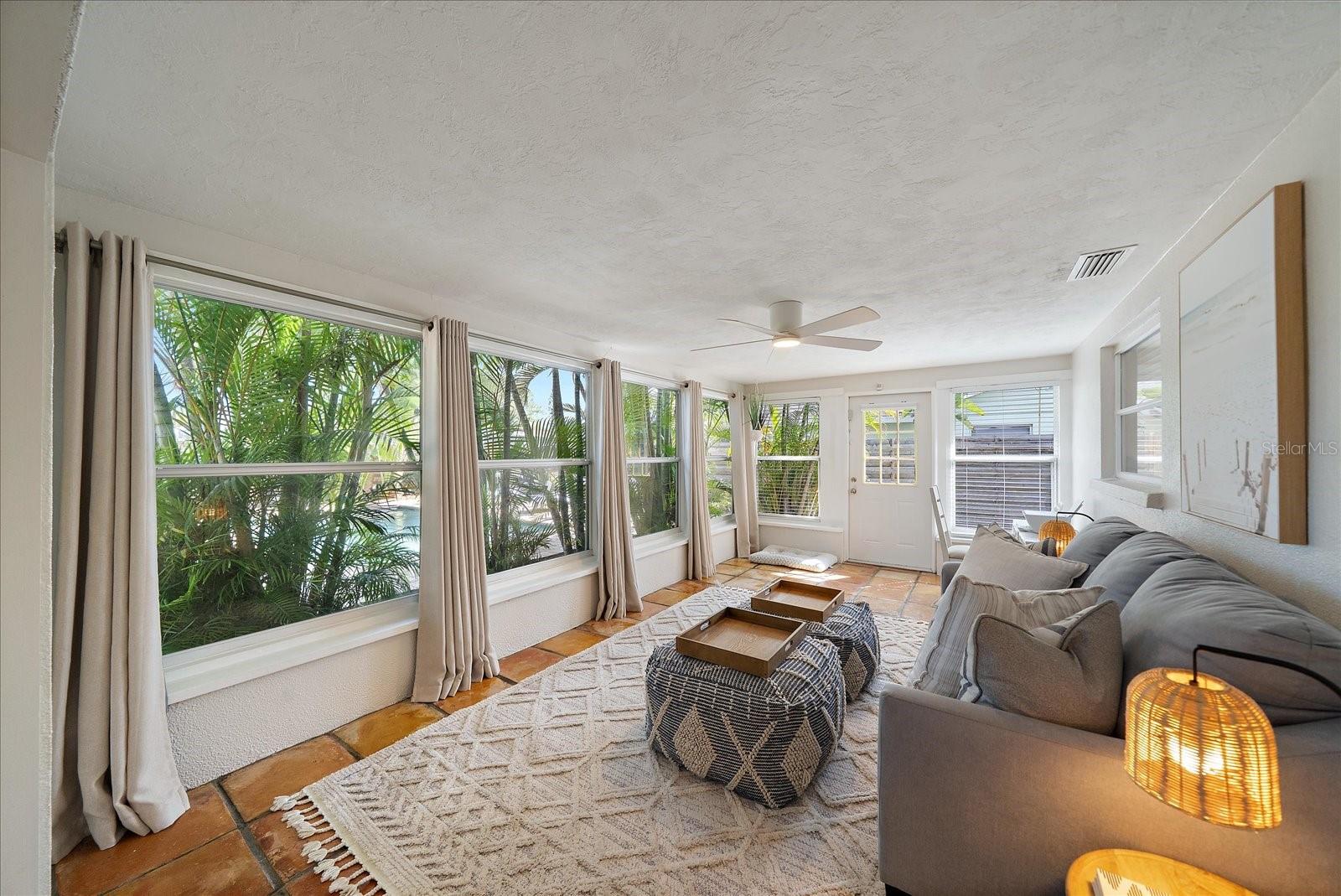 SOUTH GATE - Residential Lease