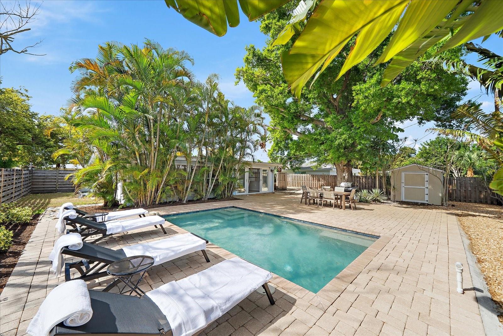 SOUTH GATE - Residential Lease