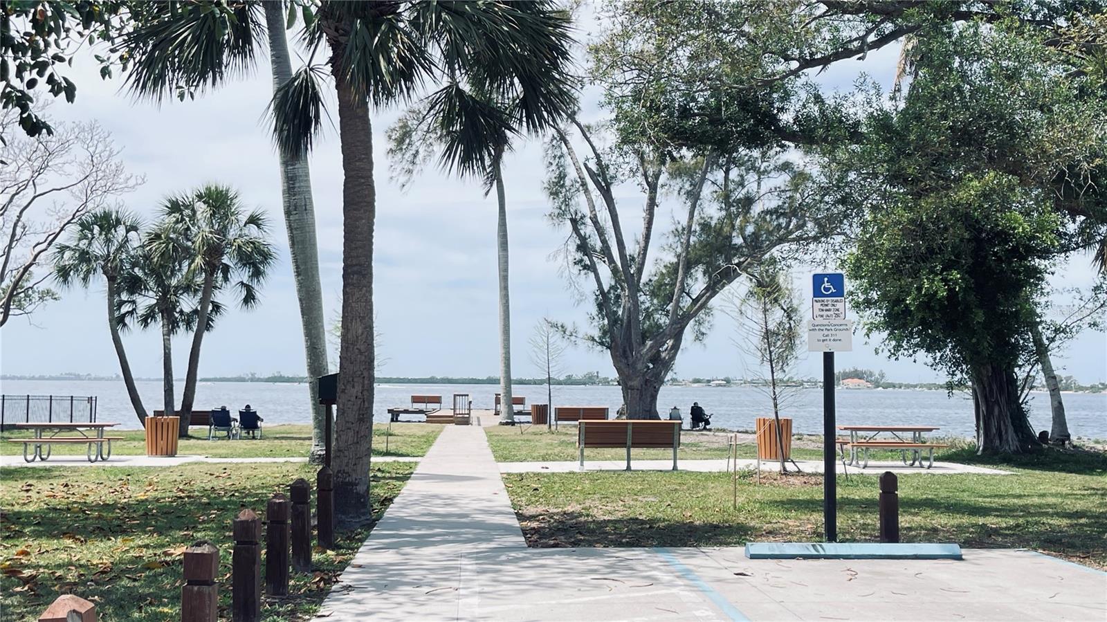 PALMA SOLA PARK - Land