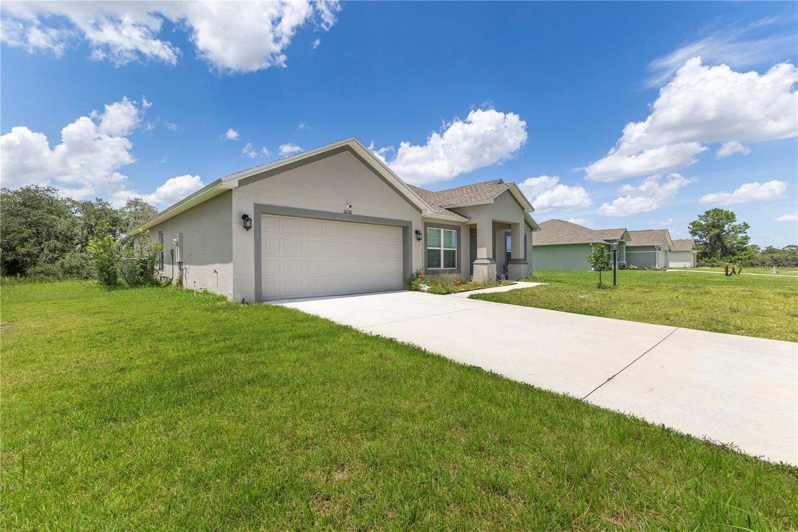 5236 SUE DRIVE