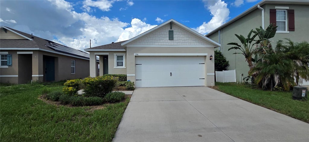 Photo of 156 Eagleview Loop, Davenport, FL 33837 (MLS # L4965495)