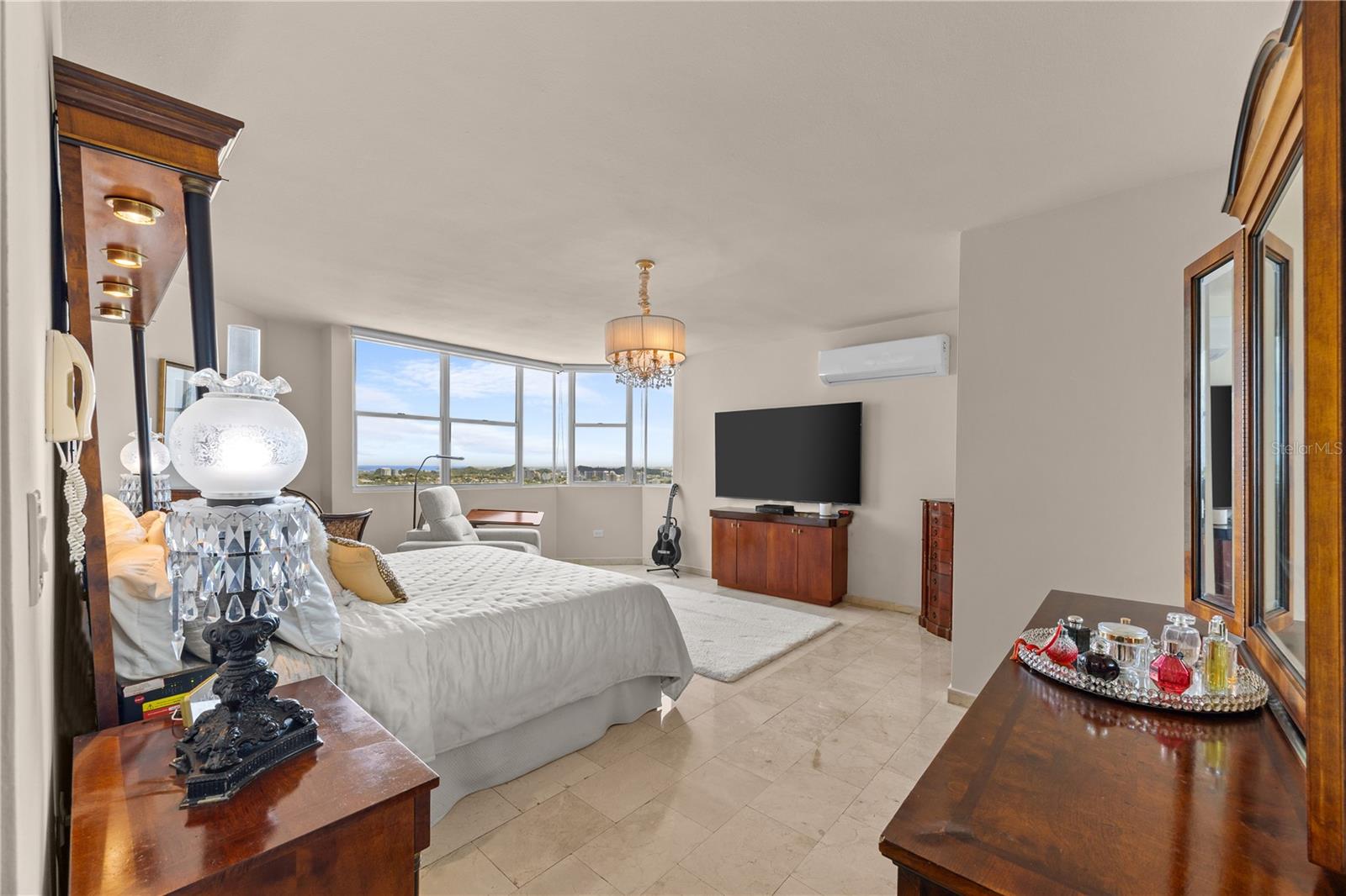 CONDOMINIO LA CIMA - Residential