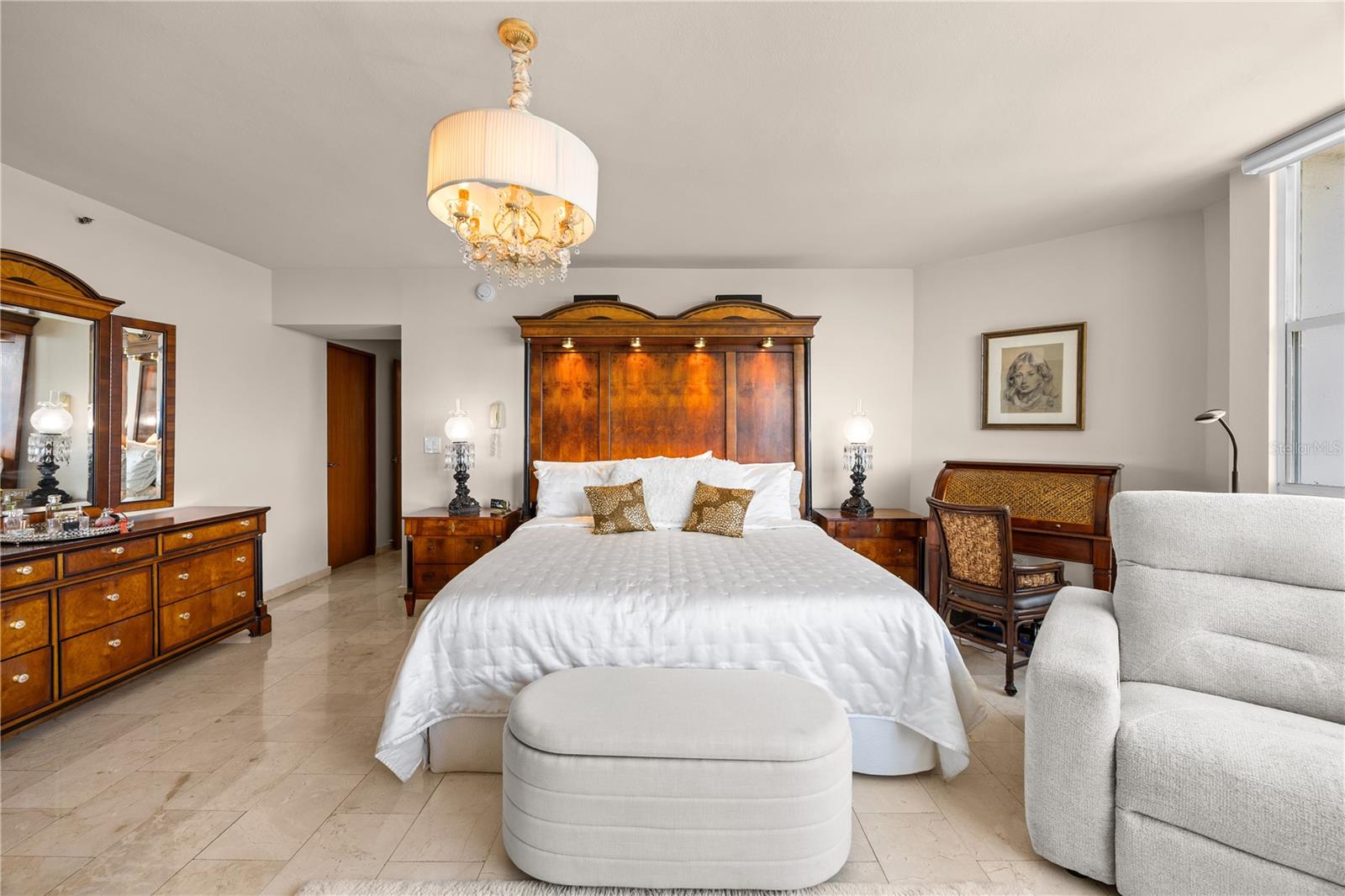 CONDOMINIO LA CIMA - Residential