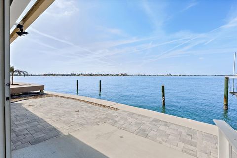 673 BOCA CIEGA POINT BOULEVARD N ST PETERSBURG FL 33708