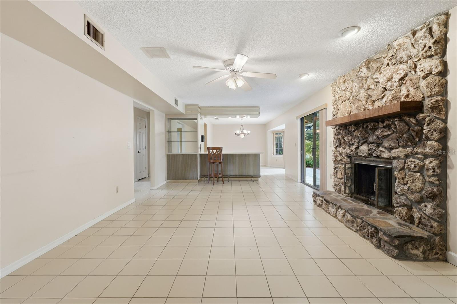 JENNIFER ESTATES - Residential