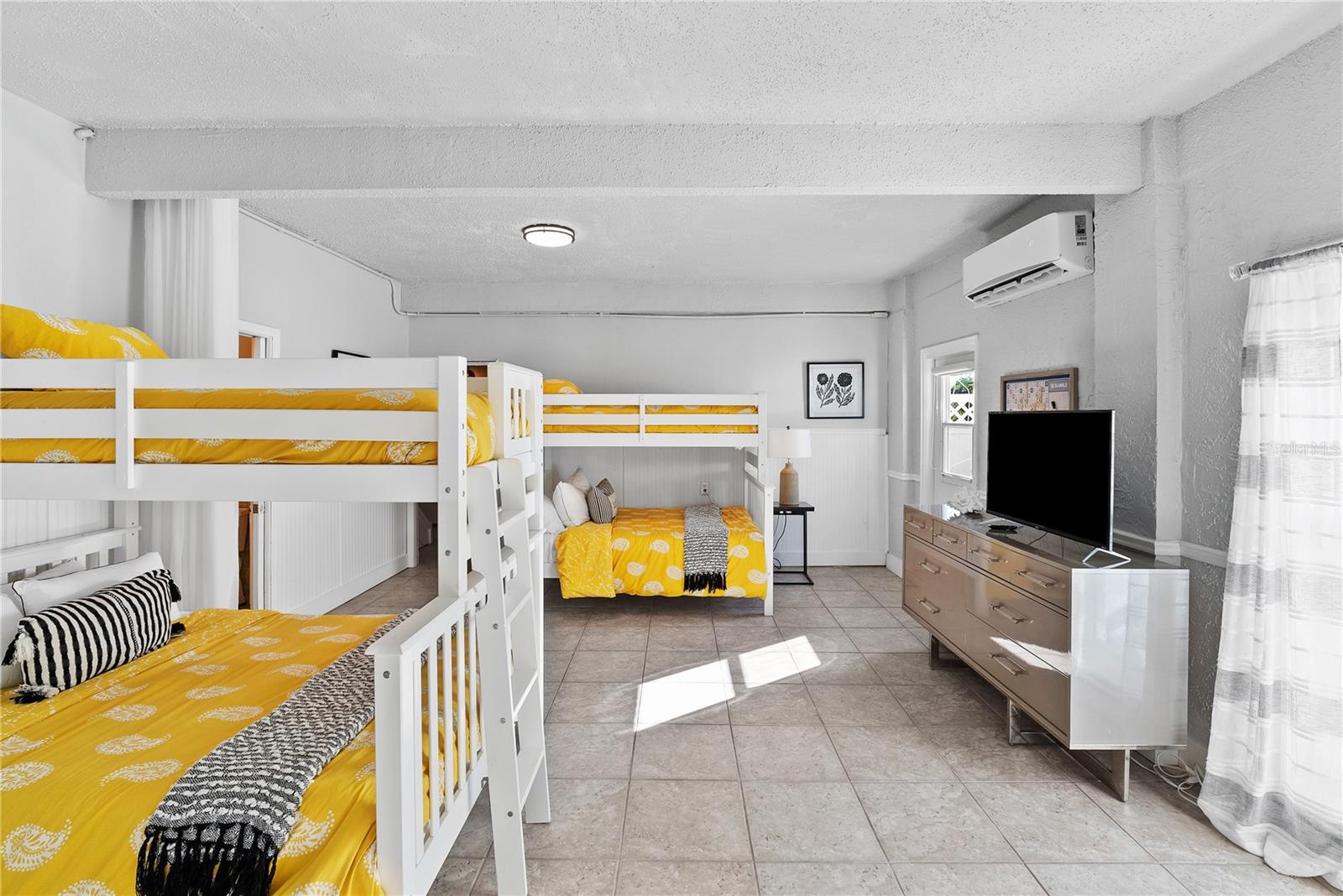 LIDO GARDENS SECOND ADD REP - Residential