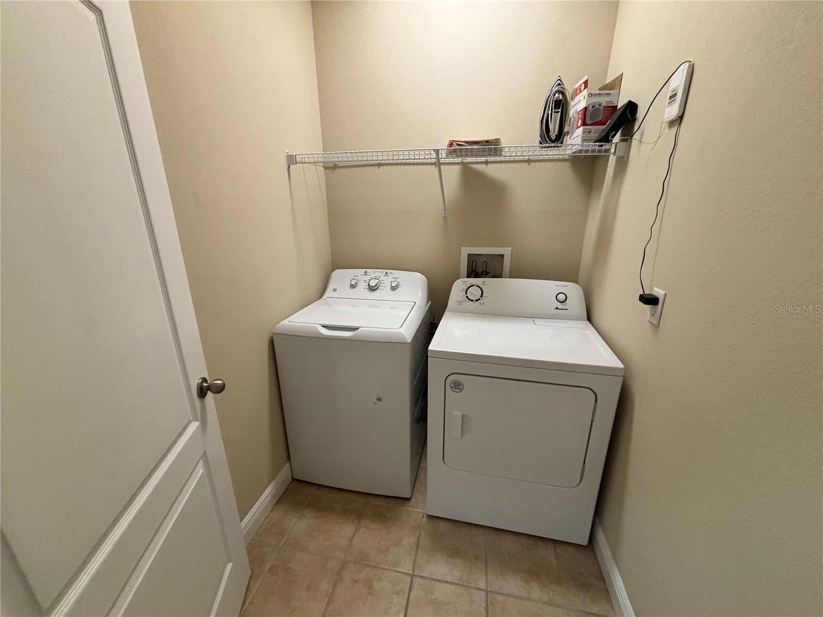 CHASE HOLLOW - Residential Lease