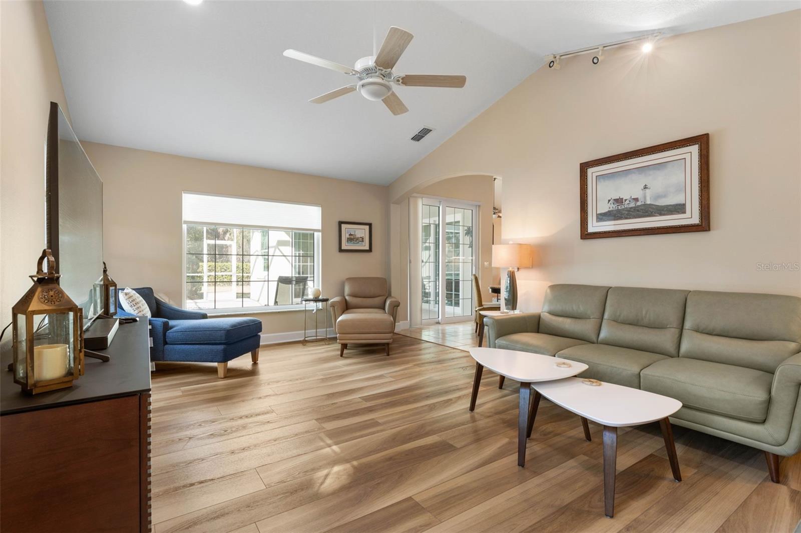 ORMOND LAKES - Residential