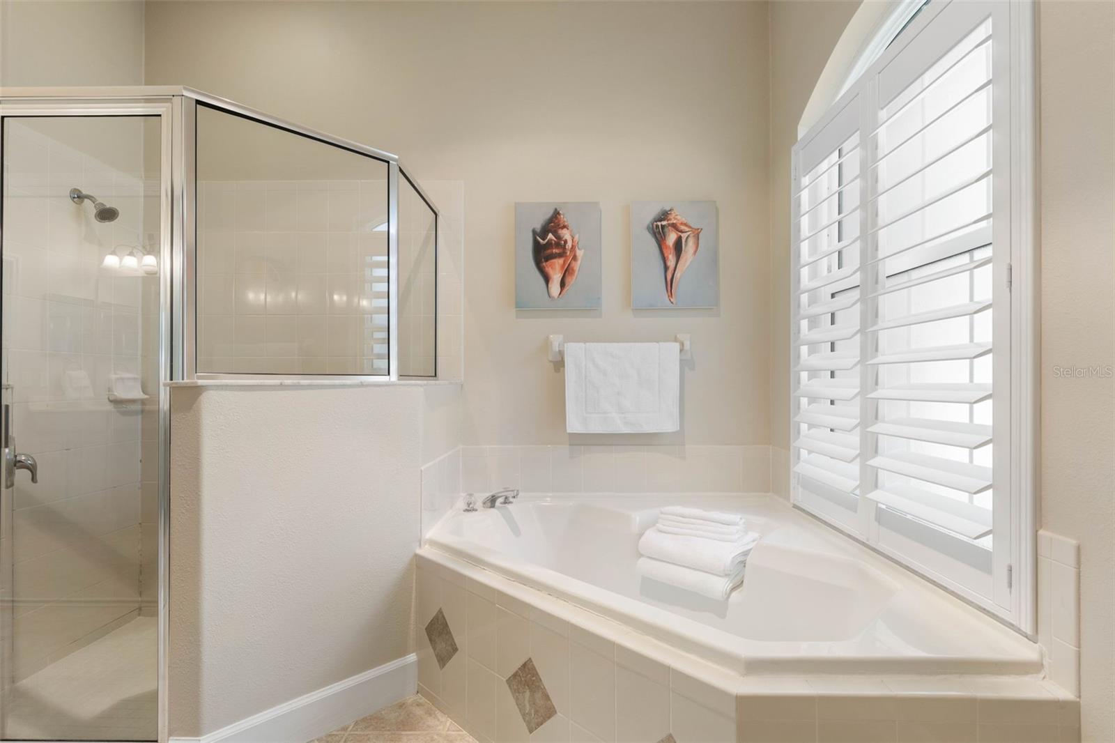 ORMOND LAKES - Residential