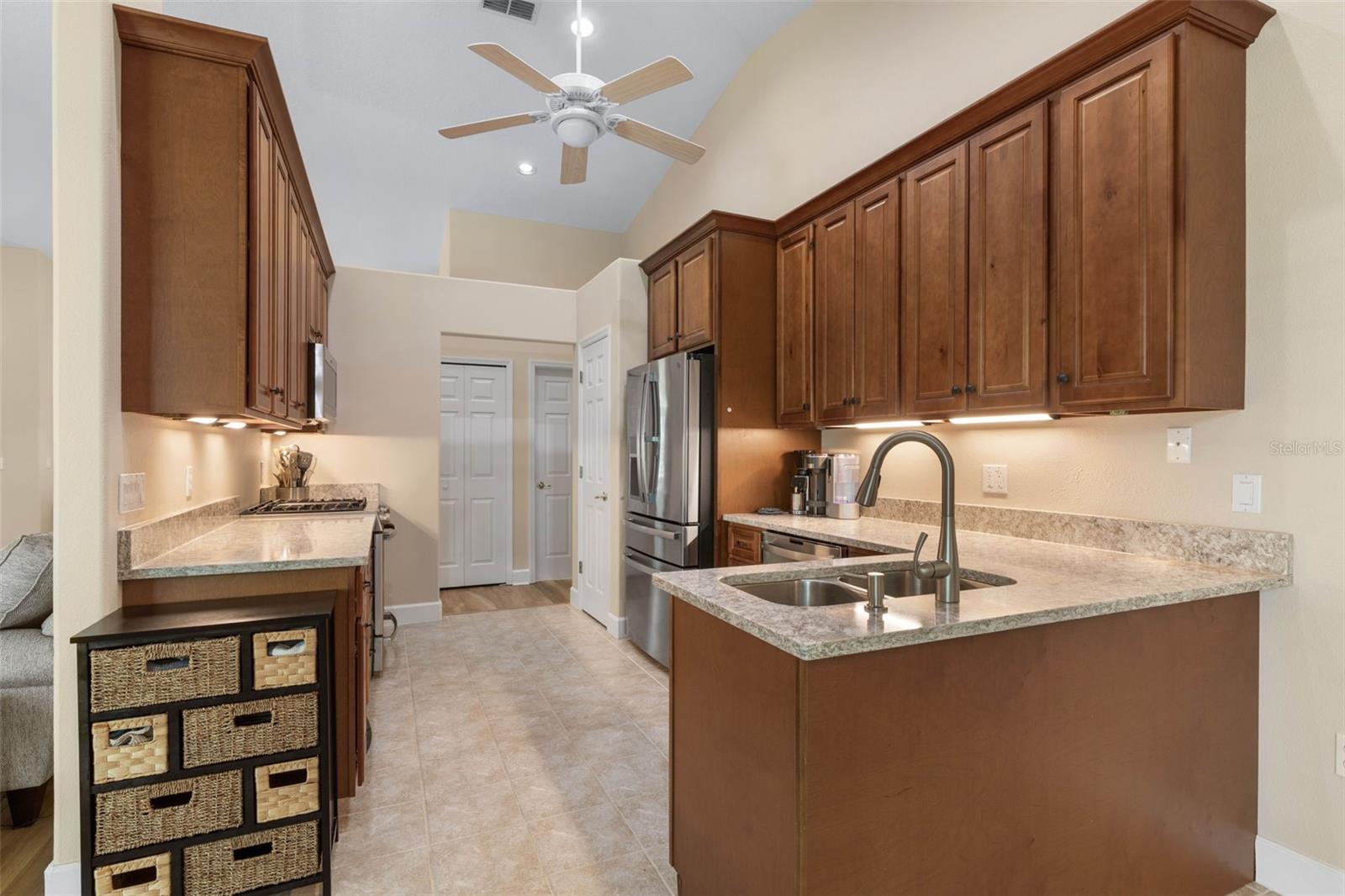 ORMOND LAKES - Residential