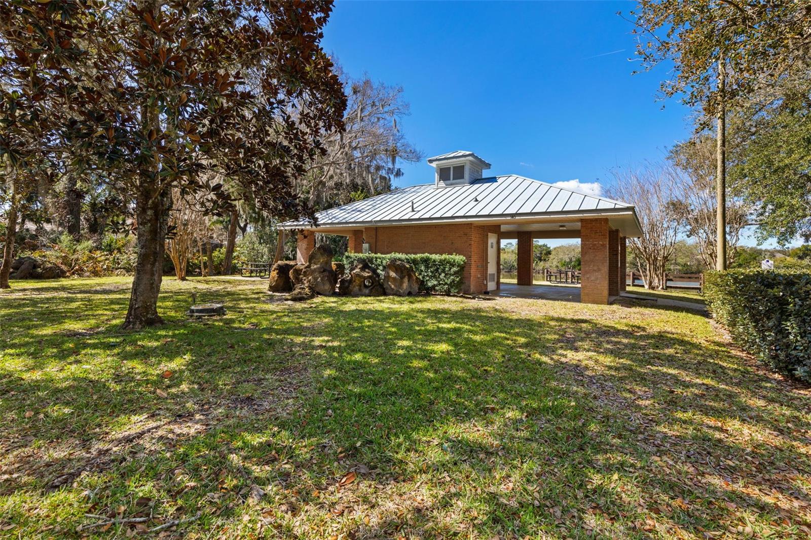 ORMOND LAKES - Residential