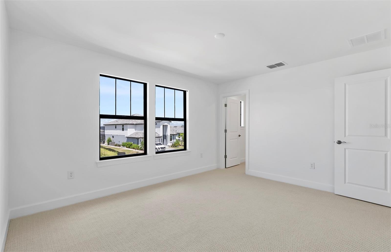 LAKESPUR WELLEN PARK - Residential