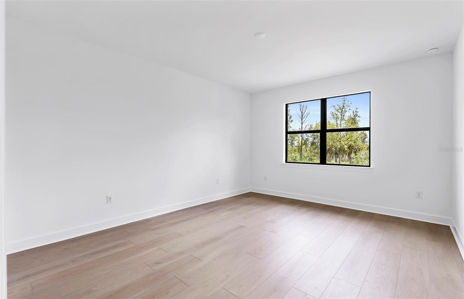 LAKESPUR WELLEN PARK - Residential