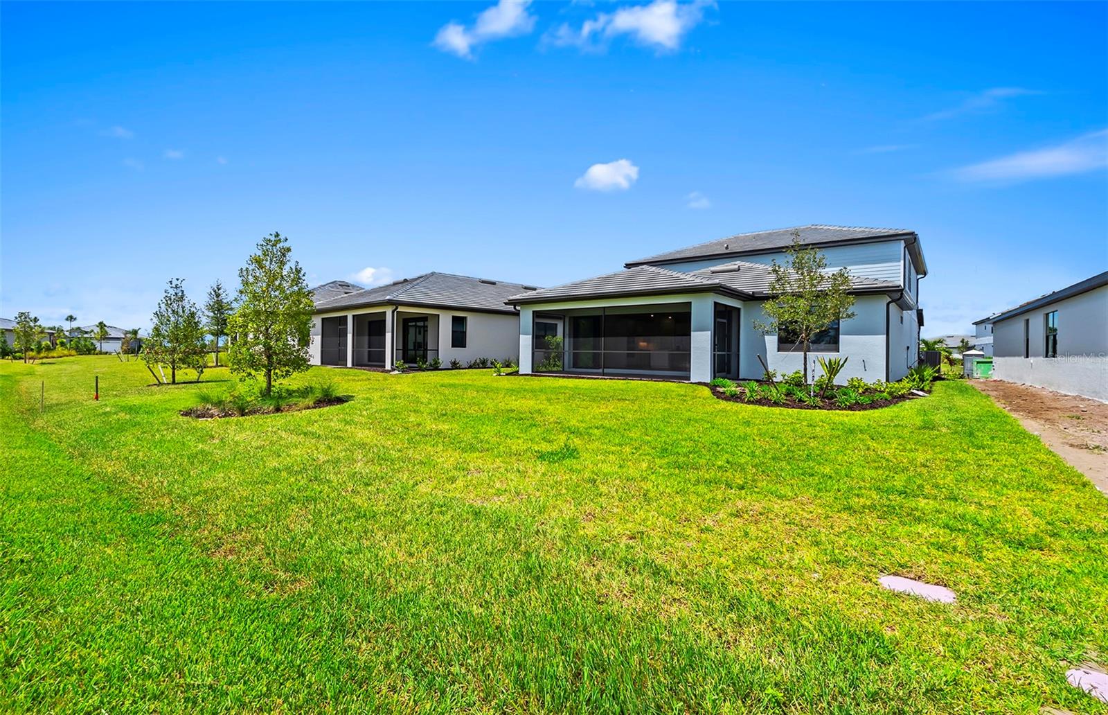 LAKESPUR WELLEN PARK - Residential