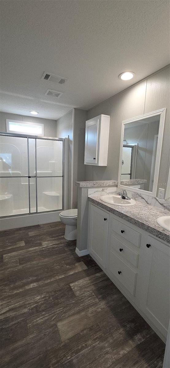 PARKWOOD ACRES - Residential